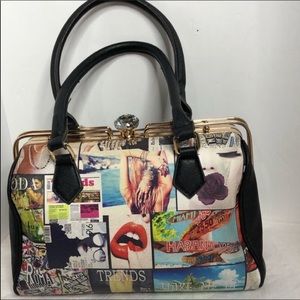 Adorable newsprint doctor bag
